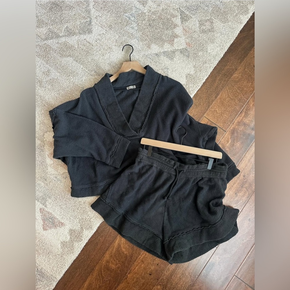 Fleece Set - NWOT